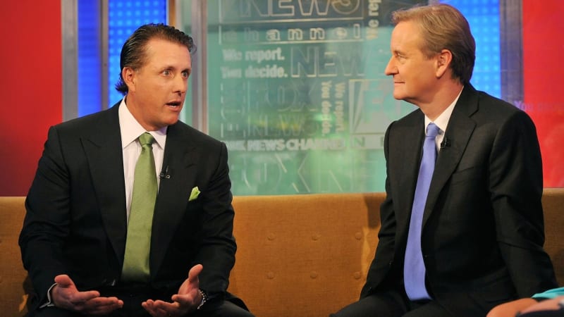 Kamera und Mikro statt Schläge...