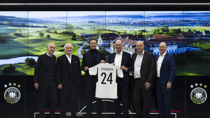 Wembley-Rasen im Weimarer Land...