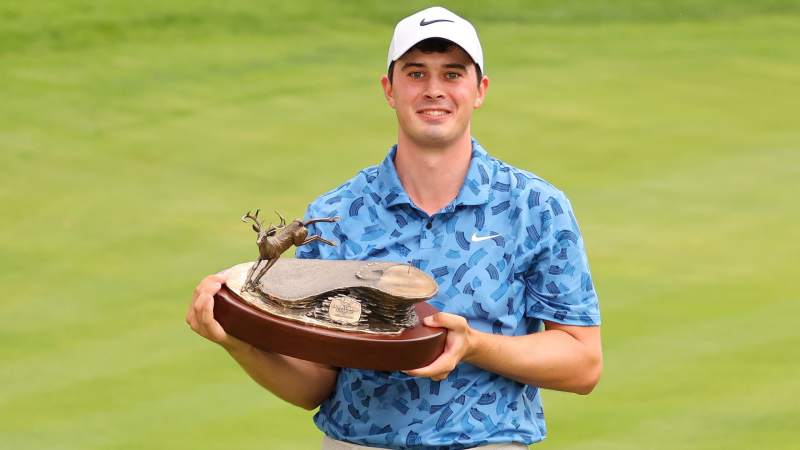 PGA Tour: Davis Thompson feier...