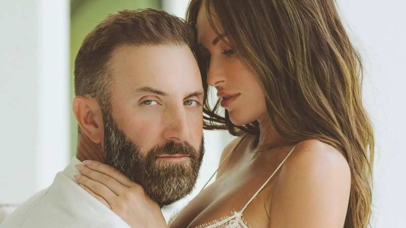 Dustin Johnson überrascht vor...