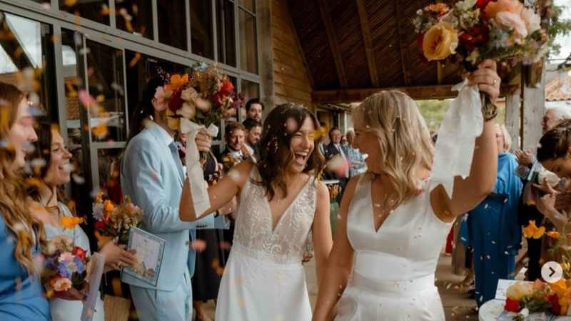 Laura Fünfstück heiratet Ladie...