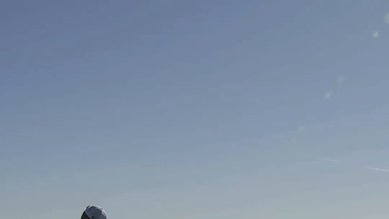 Michael Brennan mit längstem D...