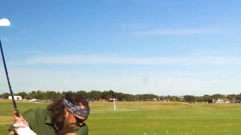 PGA Coach Ryan Adams zeigt, wi...