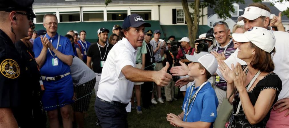 Phil Mickelsons Ausrüster verlost in einem Gewinnspiel die Siegprämie des Amerikaners bei der kommenden US Open. (Foto: Getty)