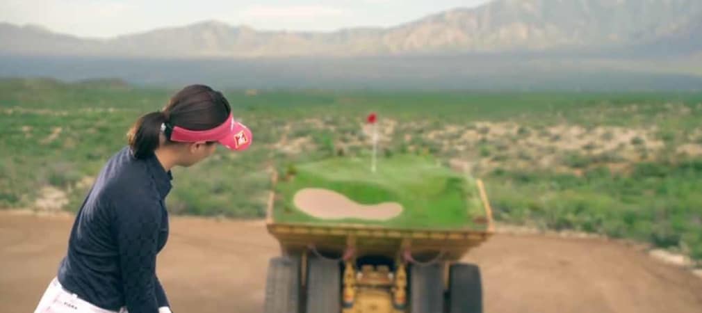 Caterpillar will mit einem Golfwerbespot die neuen Modelle des Herstellers präsentieren. (Foto: Youtube)