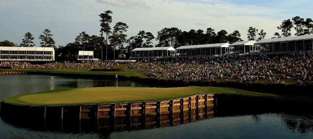 Wer sich nicht in das Gedränge am Hang begeben möchte, erhält ab diesem Jahr die Möglichkeit die Players Championship in ganz exklusivem Rahmen zu genießen. (Foto: Getty)