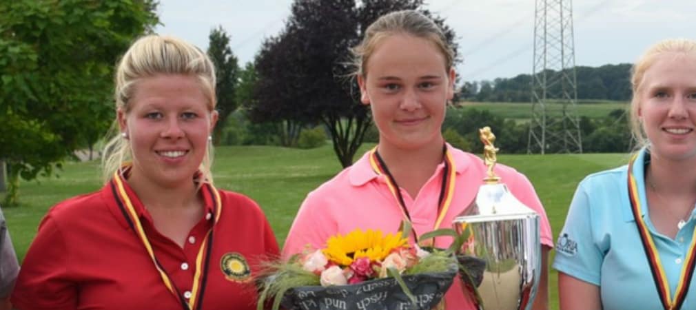Die Siegerinnen der Internationalen Matchplay Trophy (v.l.n.r.): Jacqueline Klemm, Anna-Elisabeth Ruttert und Caroline Hermes. (Foto: Frank Föhlinger / golfmomente.de)