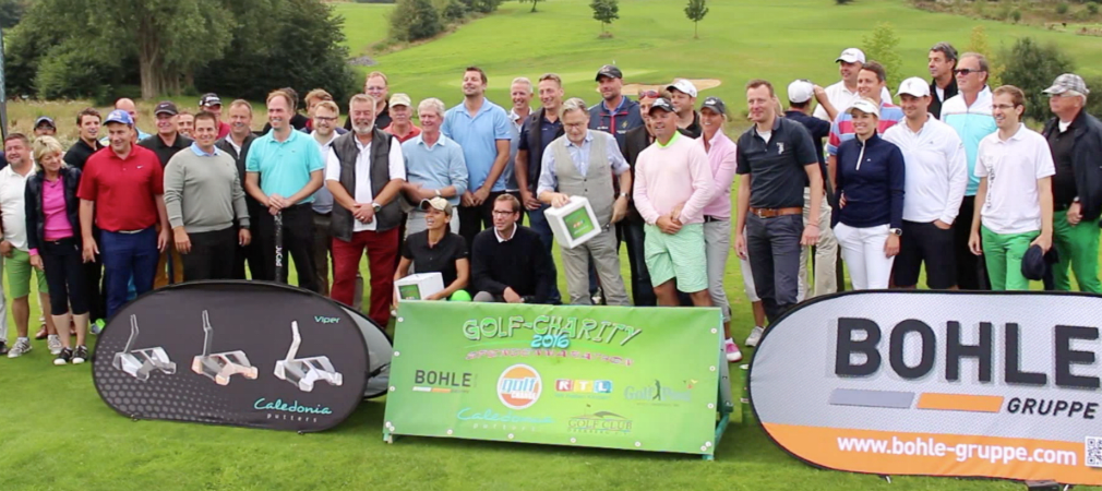 Auf dem Platz des Golfclub Oberberg ging es hoch her: Prominente zeigten ihr Können für den Guten Zweck. (Foto: Golf Post)