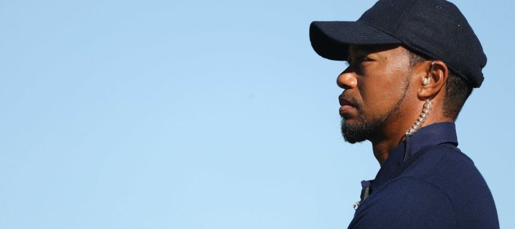 Bei einer Golf-Clinic der Tiger Woods Foundation griff Tiger Woods nach seiner Turnierabsage doch zum Schläger. (Foto: Getty)