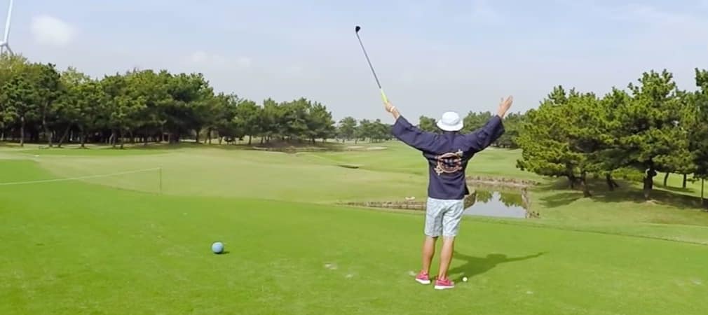 Adventures in Golf lässt sich gegen ein Hole in One versichern. (Foto: Screenshot)