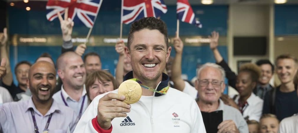 Justin Rose hat doppelt Grund zum Lachen: Zu seiner Golfmedaille bekommt er eine besondere Ehrung von der Queen. (Foto: Getty)