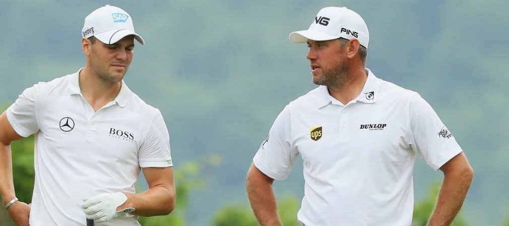 Martin Kaymer (l) und Lee Westwood gehen bei der Omega Dubai Desert Classic gemeinsam auf die ersten beiden Runden. (Foto: Getty)