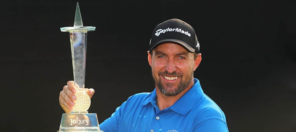 Darren Fichardt Sieger Joburg Open 2017 mit Pokal Ergebnisse Finale
