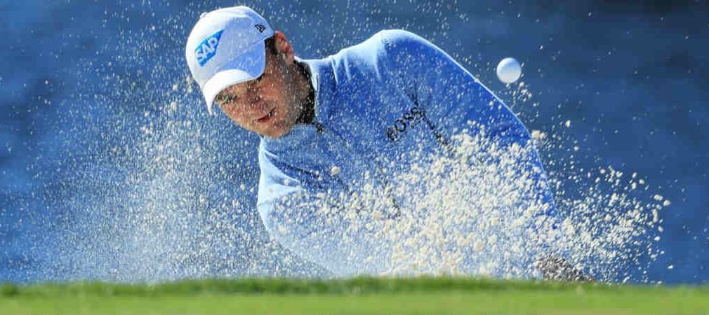 Martin Kaymer kämpft mit Sand und Wasser beim Arnold Palmer Invitational. (Foto: Getty)