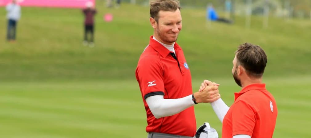 England gewinnt Gruppe A beim Auftakt der GolfSixes. (Foto: Getty)