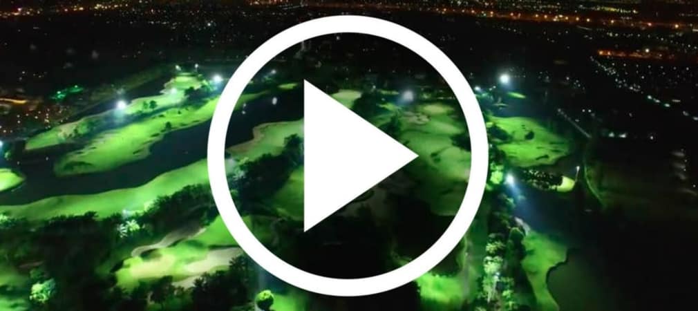 Mitten in der Nacht auf den Golfplatz? In Thailand ist das möglich. (Screenshot: adventuresingolf.skratchtv.com)