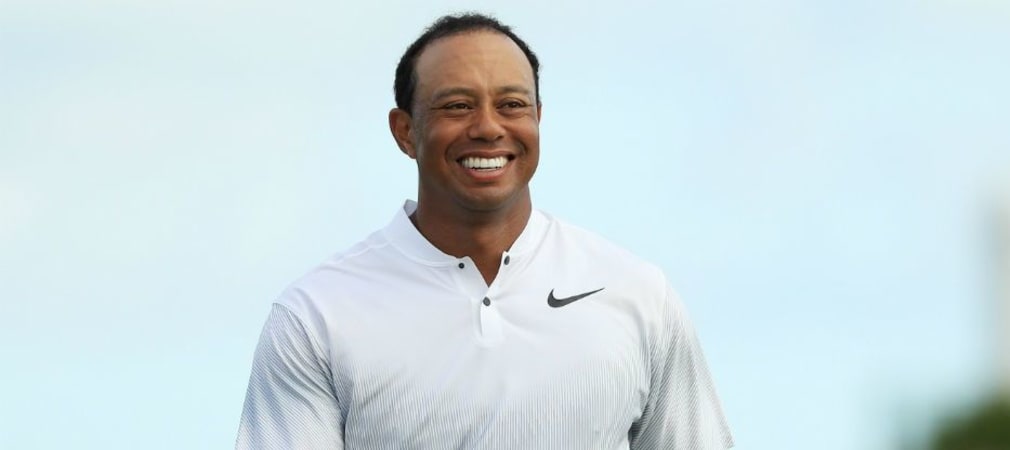 Tiger Woods strahlt nach der zweiten Runde der Hero World Challenge. (Foto: Getty)