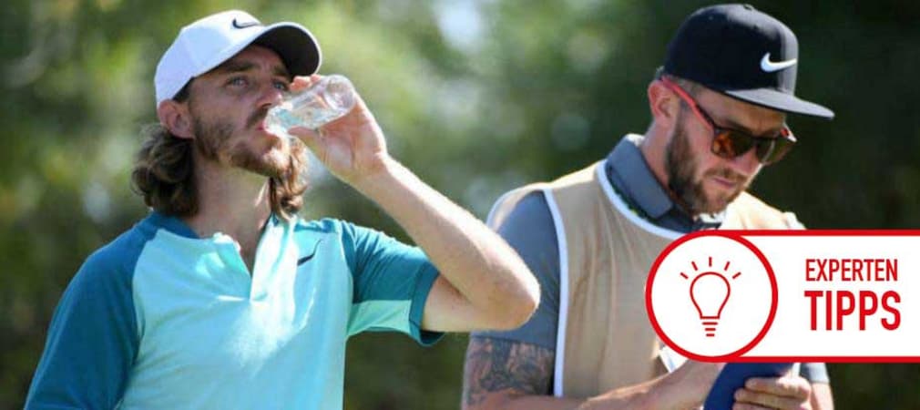 Auch Tommy Fleetwood weiß es: Flüssigkeitsaufnahme ist extrem wichtig! (Foto: Getty)