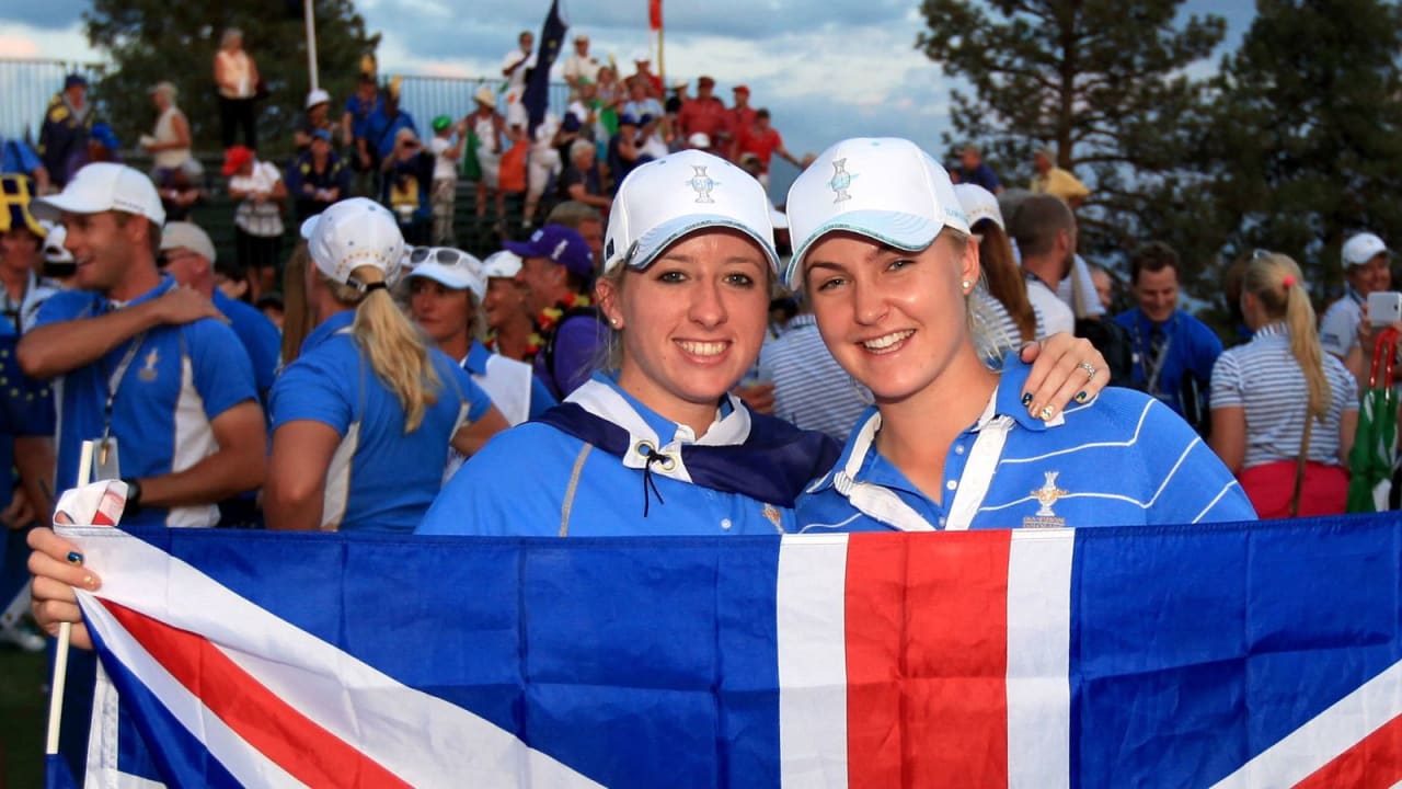 Charley Hull und Jodi Ewart beim Solheim Cup 2013.