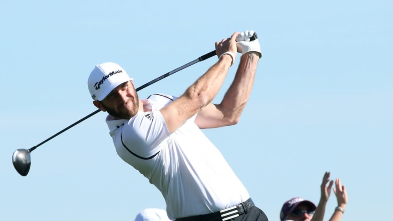 Dustin Johnson benötigte bei der Northern Trust Open bisher am wenigsten Schläge und führt Momentan das Feld in Kalifornien an.