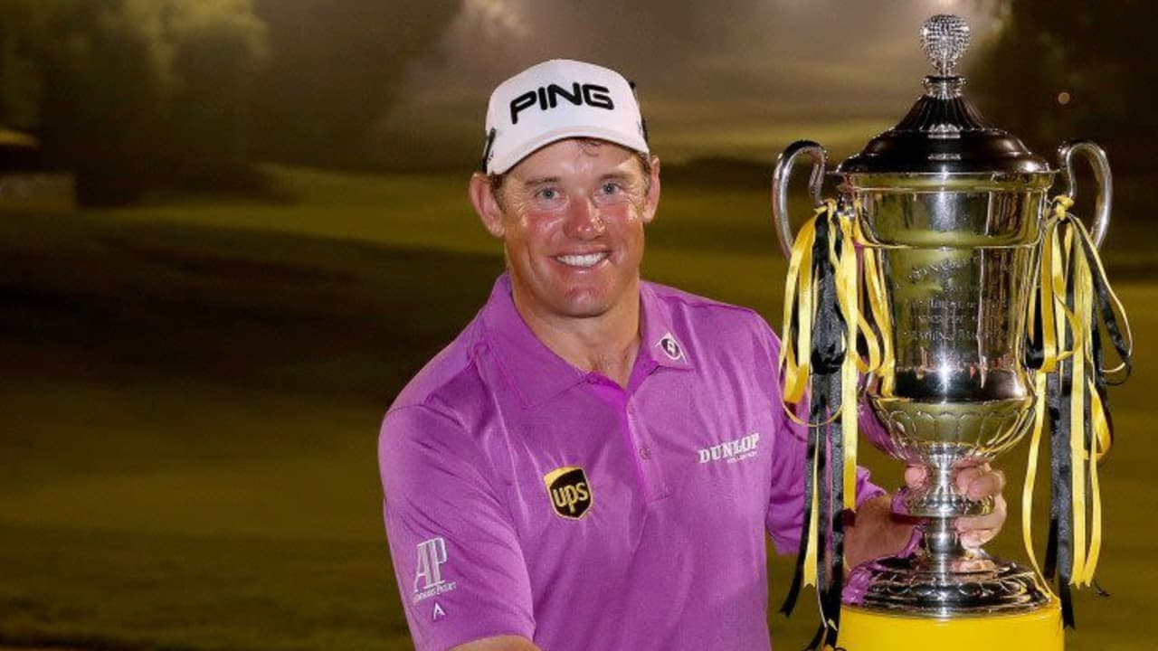 Lee Westwood sicherte sich nach überlegener Leistung den Sieg bei der Maybank Malaysian Open.