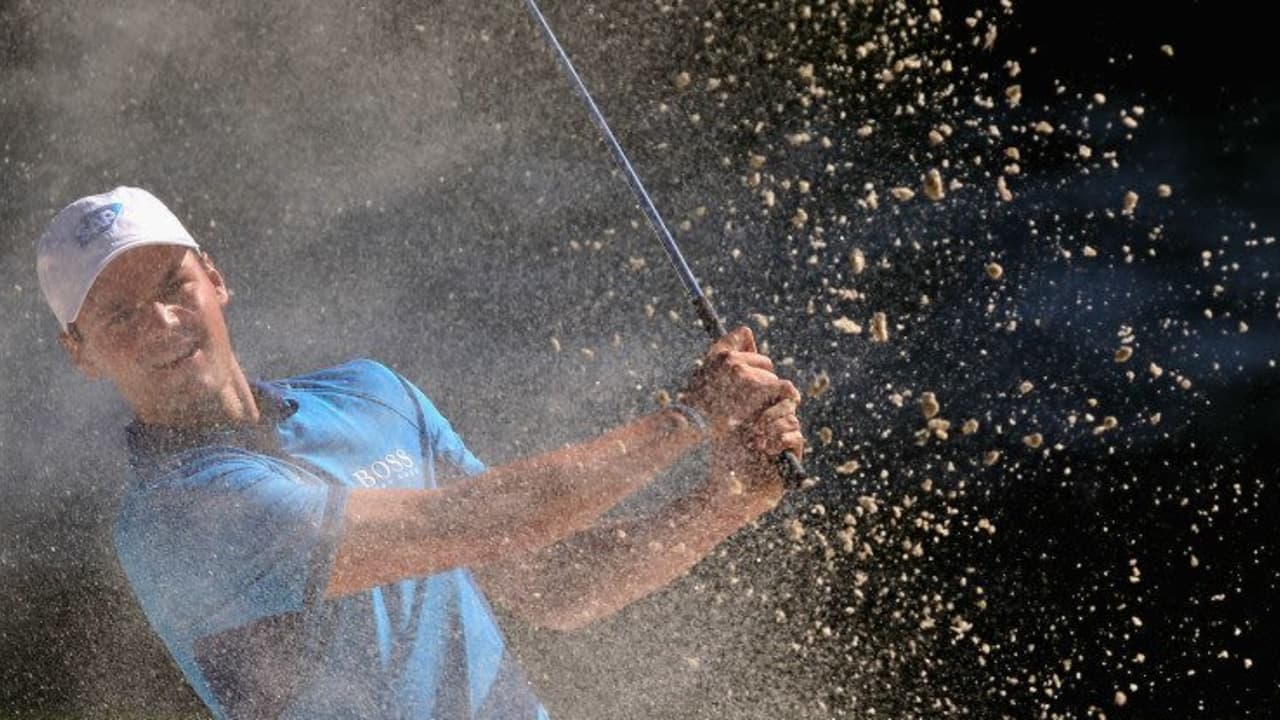Martin Kaymer tritt langsam wieder mehr ins Rampenlicht. Die Golf Post Experten analysieren seine Leistung und das zurückliegende Turniergeschehen gewohnt kompetent.