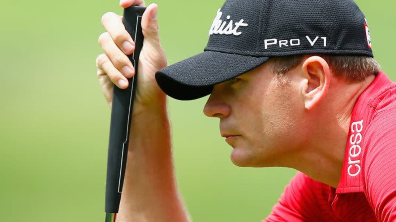 Am ersten Tag der Travelers Championship übernahm Brendan Steele die Führung.