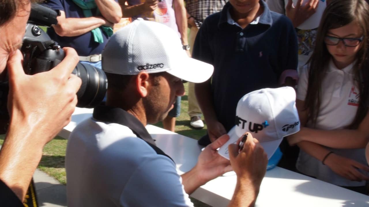 Sergio Garcia war im Kölner Golfclub zu Gast, um ein TaylorMade Performance Lab einzuweihen und Golf Post Rede und Antwort zu stehen.
