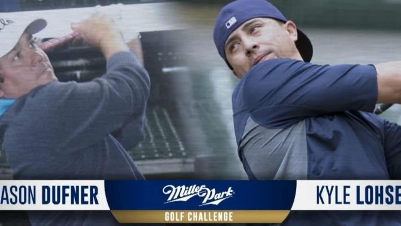 Jason Dufner duelliert sich golfend mit Pitcher Kyle Lohse.