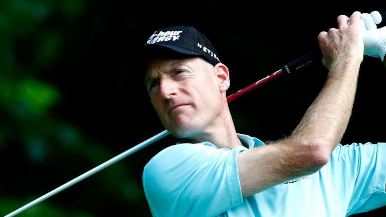 Jim Furyk liegt nach einer 63er Runde am zweiten Tag der Canadian Open in Front. (Foto: Getty)