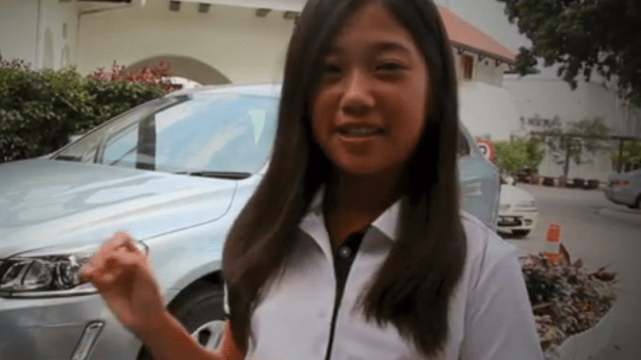 Die 12-jährige Natasha Oon gewann mit ihrem Hole-in-One ein neues Auto.