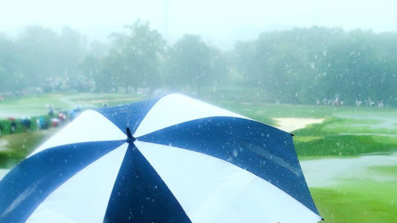Anhaltender Regen sorgte auf der chinesischen Ferieninsel Hainan Island dafür, dass in der zweiten Runde der Blue Bay LPGA nur wenige Löcher gespielt werden konnten.