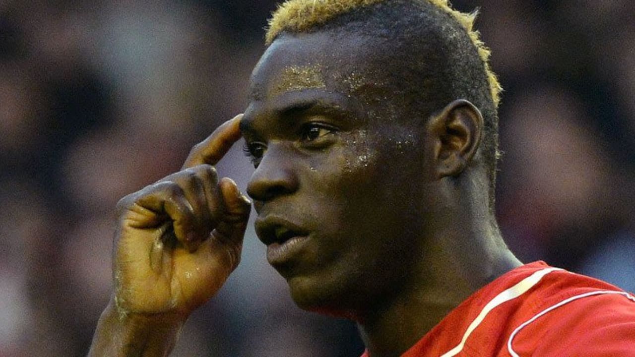 Mario Balotelli sorgt häufig abseits des Fußballplatzes für Aufsehen. Nun hat wohl ein Golfclub seine Aufnahme als Mitglied abgelehnt.