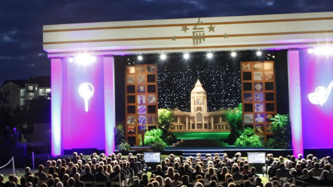 Kein Ort für falsche Sparsamkeit: Die Aufnahmezeremonie in die Golf Hall of Fame macht was her. (Foto: Getty)