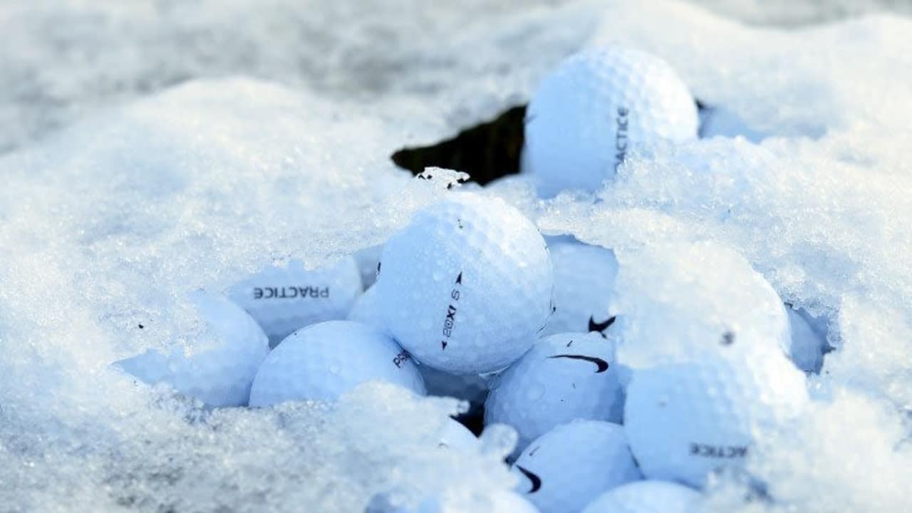 Die Winterzeit läd nicht unbedingt zum Golfspielen ein. Wie aber können Alternativen der sportlichen Unterhaltung aussehen?