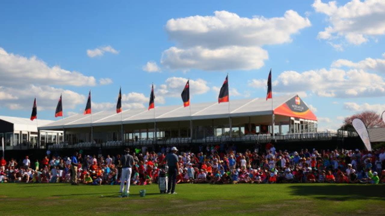 Bubba Watson beantwortet im Rahmen der First Tee Organisation im Vorfeld des Arnold Palmer Invitational Fragen interessierter Kinder.
