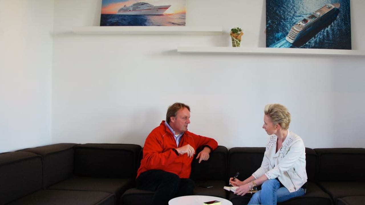 Guido Tillmanns (li.) im Interview mit Golf Post:
