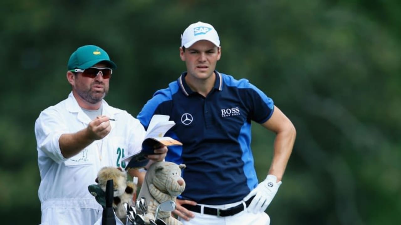 Nur ratlos oder schon resigniert? Es klemmt bei Martin Kaymer beim Masters 2015. (Foto: Getty)