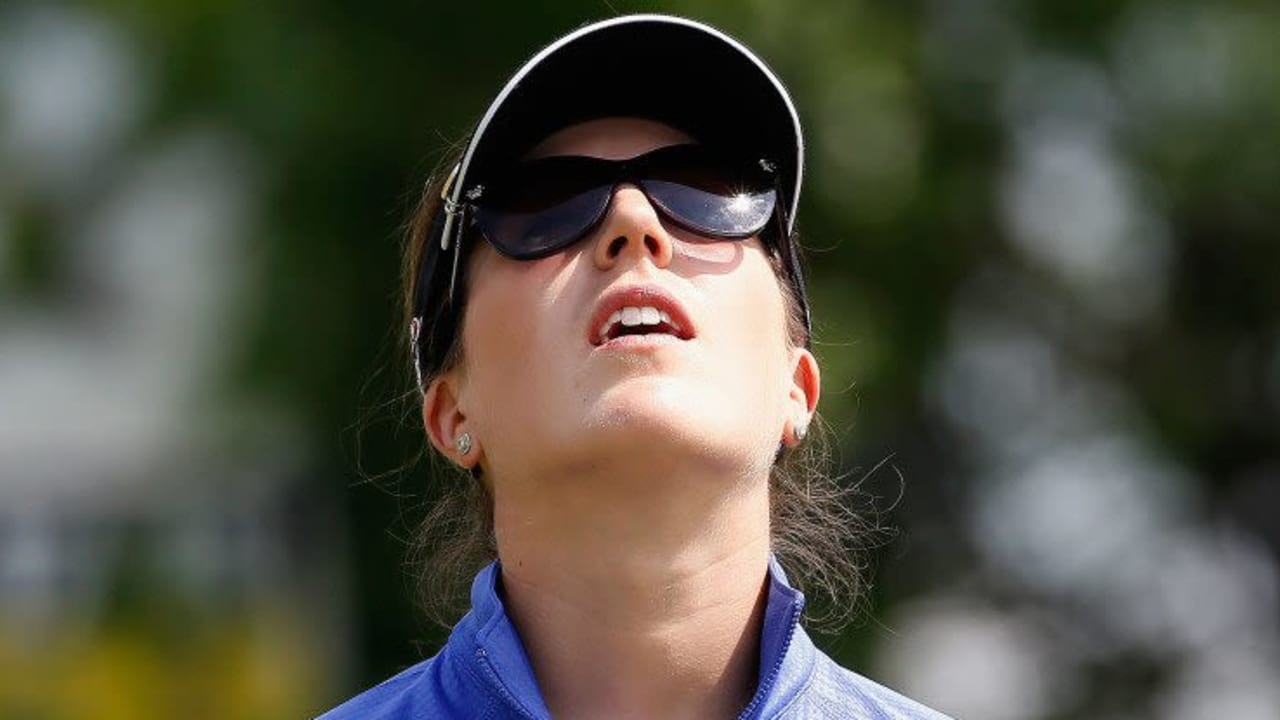 Der Blick ist nach oben gerichtet: Sandra Gal hat vor dem Wochenende des North Texas Shootout drei Schläge Abstand zur Spitze. (Foto: Getty)