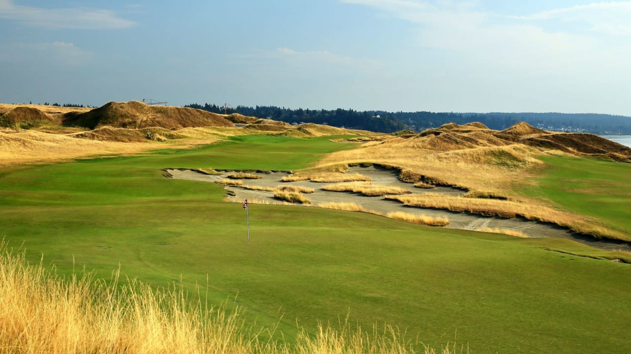 Der Blick auf das zweite Loch in Chambers Bay. (Foto: Getty)