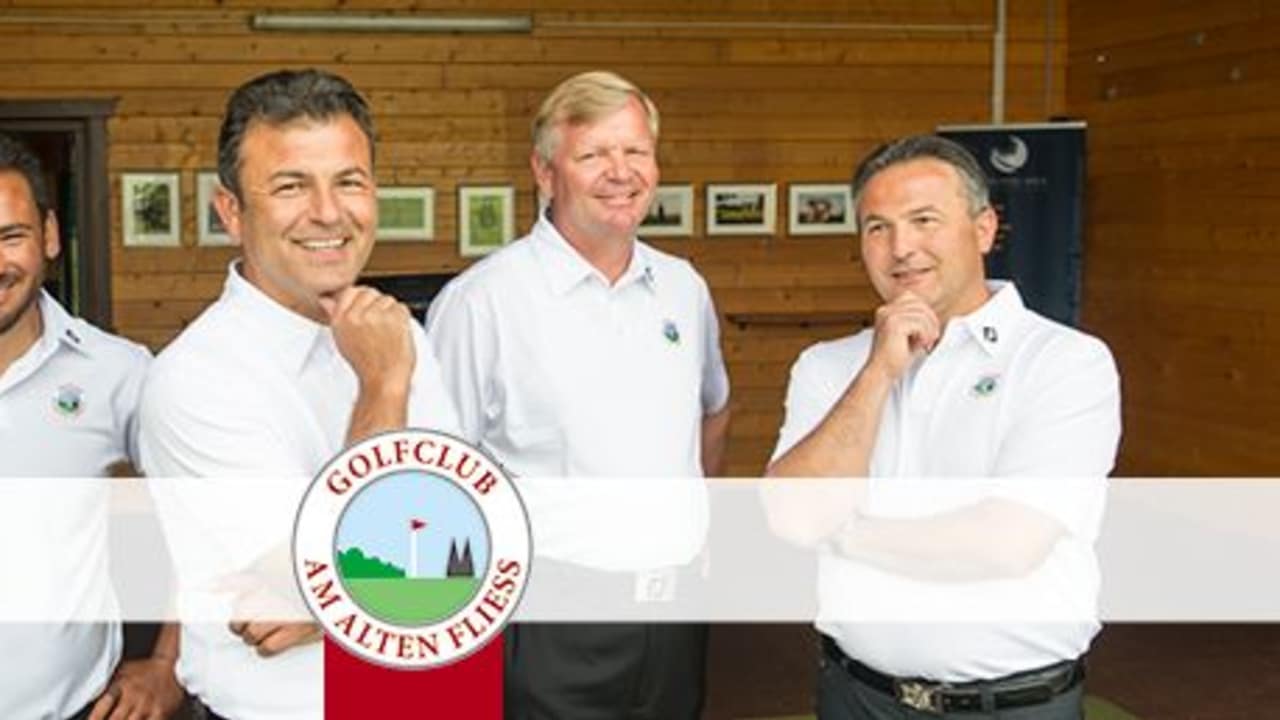 Die Golftrainer der vierköpfigen Golfschule Köln