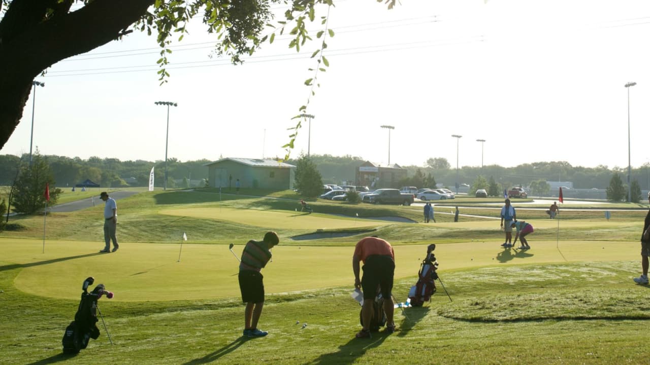 Ein perfekter Tag kann auf dem Golfplatz so aussehen. Das vermittelt der Golf-Spot der PGA of America sehr anschaulich. (Foto: Getty)