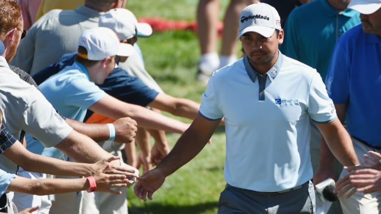 Jason Day musste das Pro-Am der The Barclays noch wegen Rückenschmertzen absagen, kam kurzzeitig ins Krankenhaus und holte sich später den Sieg.