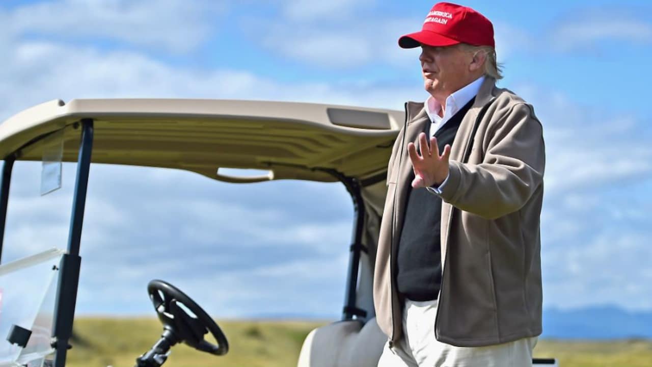 Der Präsidentschafts-Kanditdat der Republikaner Donald Trump während eines Besuchs seines schottischen Golfkurses Turnberry (Foto: Getty)