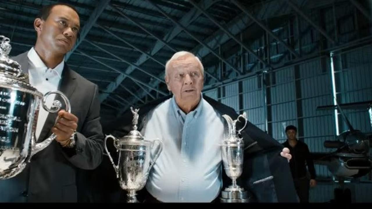 Tiger Woods und Arnold Palmer beim Werbespot für Tiger Woods PGA Tour 14 (Foto: EA Sports/www.youtube.com)