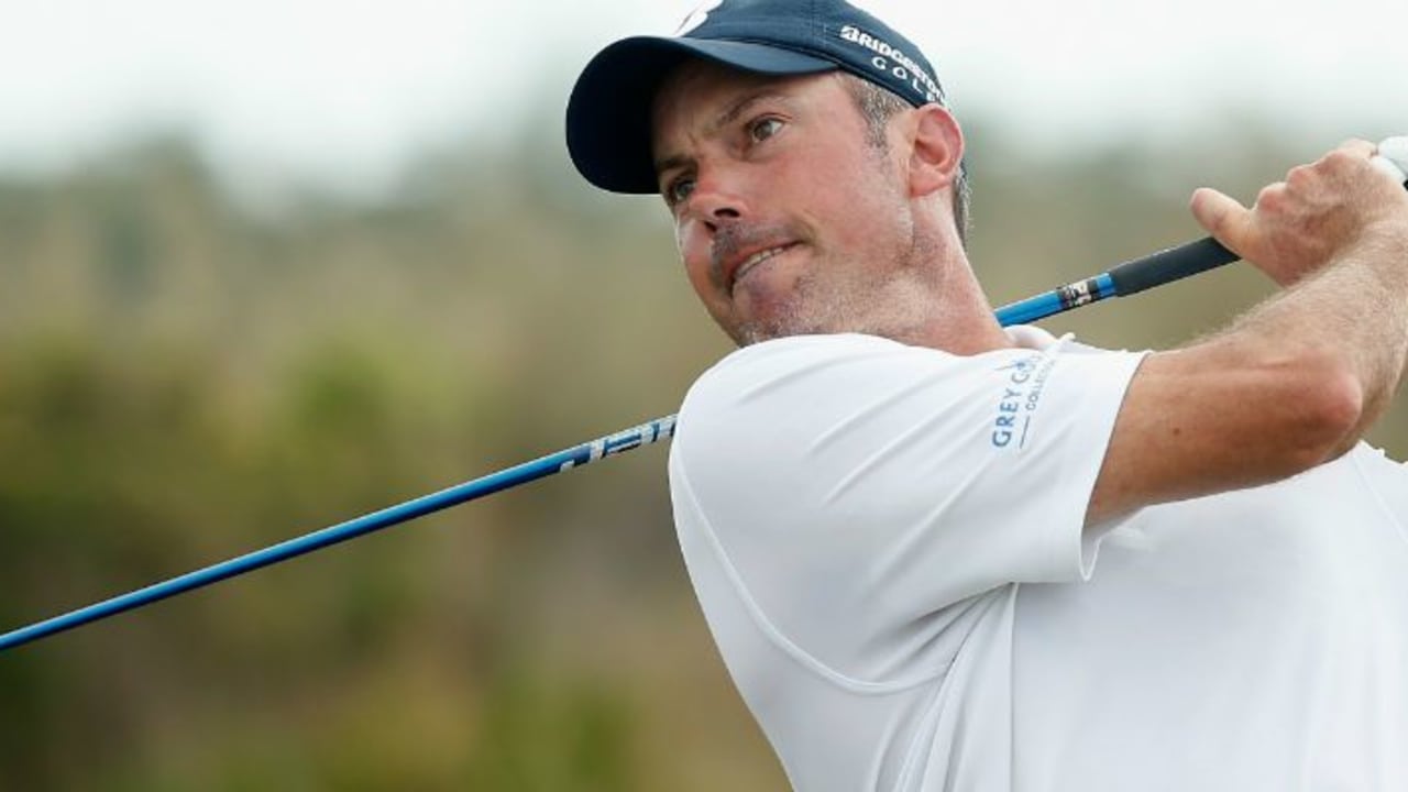 Matt Kuchar setzt sich zusammen mit seinem Partner Harris English am ersten Tag des Franklin Templeton Shootouts an die Spitze des Feldes.