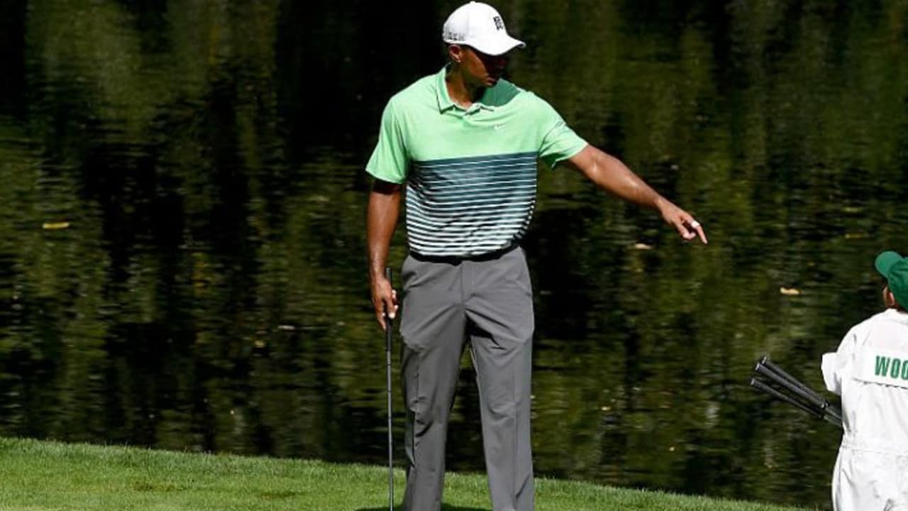 Tiger Woods mit einem seiner Kinder beim Par-3 Wettkampf in Augusta.