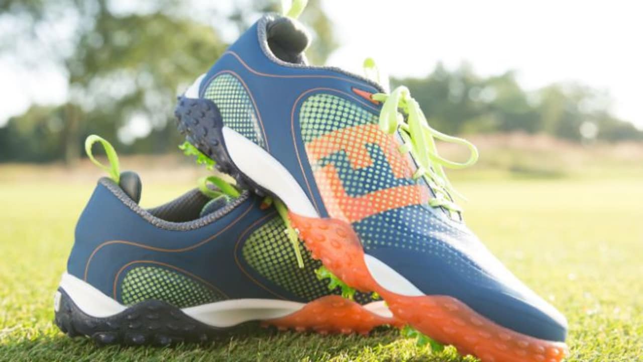 Branchenprimus FootJoy präsentiert den neuen FJ FREESTYLE. (Foto: Acushnet)