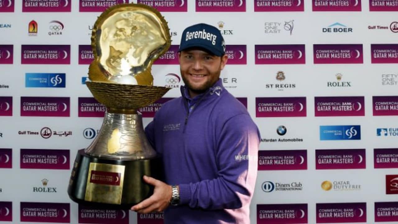 Die Mother of Pearl Trophy bleibt nach dem Sieg beim Qatar Masters 2016 in den Händen von Branden Grace. (Foto: Getty)