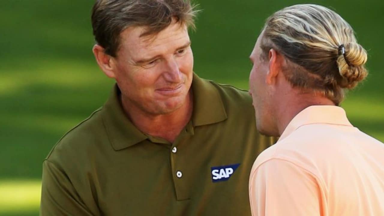 Marcel Siem (r.) spielt in den ersten beiden Runden der Joburg Open an der Seite des Ex-Majorsiegers und Lokalmatadors Ernie Els.